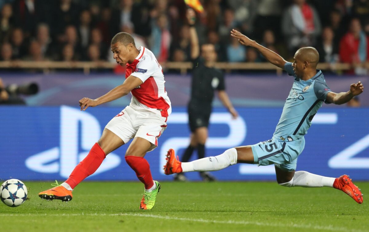 Ochii strălucitori luminează fotbalul » Kilyan Mbappé devine tot mai mare: e explozia-Monaco din acest sezon