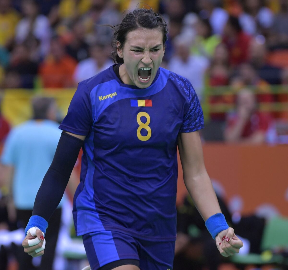FOTO Unică! Cristina Neagu a devenit prima handbalistă din lume declarată de 3 ori jucătoarea anului