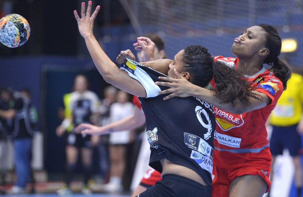 GALERIE FOTO Gazeta Sporturilor, premiată de Asociația Presei Sportive » Fotoreporterul Cristi Preda a ajuns la 7 trofee! Echipa de investigații a primit premiul special