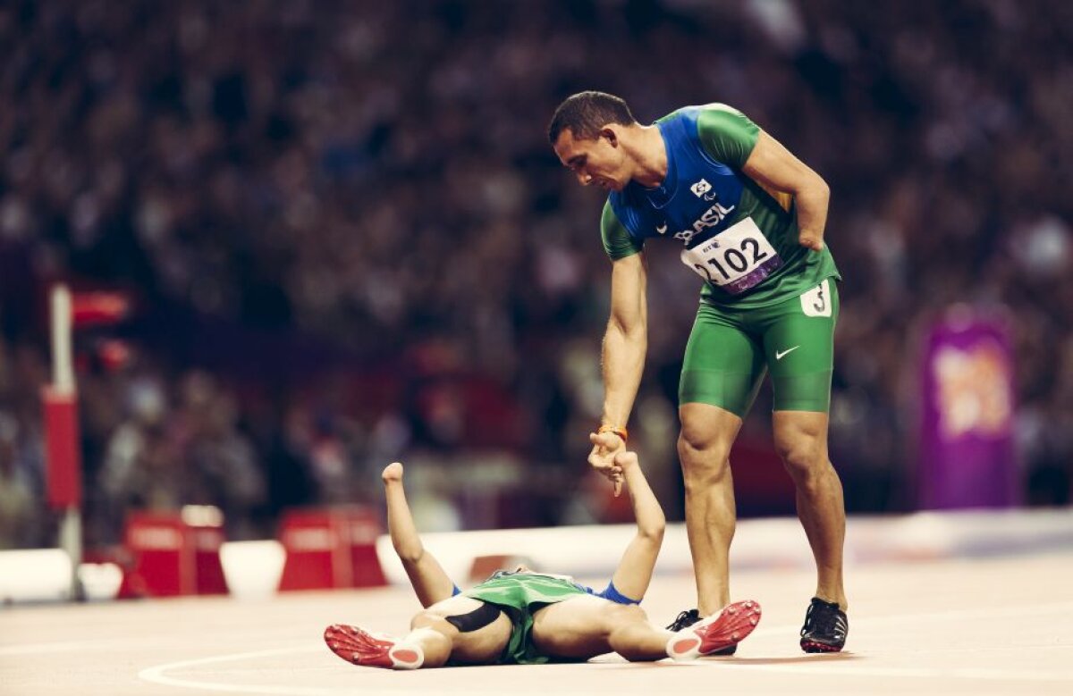 GALERIE FOTO Gazeta Sporturilor, premiată de Asociația Presei Sportive » Fotoreporterul Cristi Preda a ajuns la 7 trofee! Echipa de investigații a primit premiul special