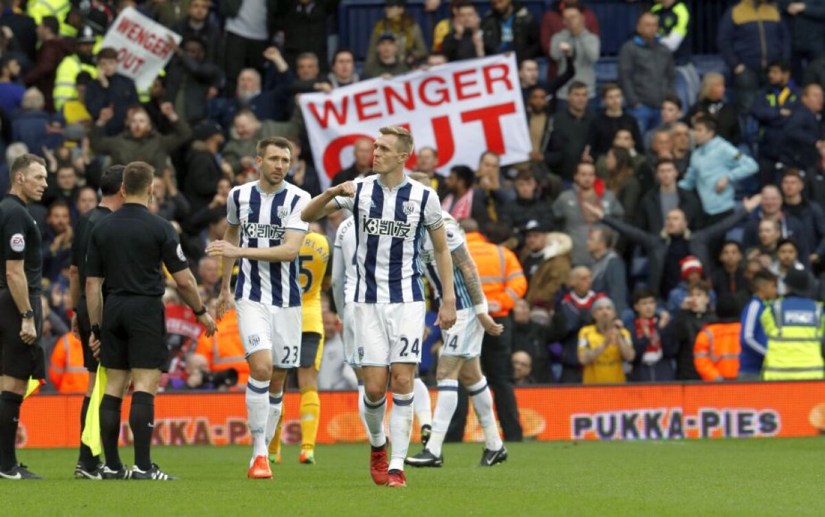 VIDEO + FOTO Arsenal, umilită de West Bromwich! Fanii i-au cerut demisia lui Wenger într-un mod inedit