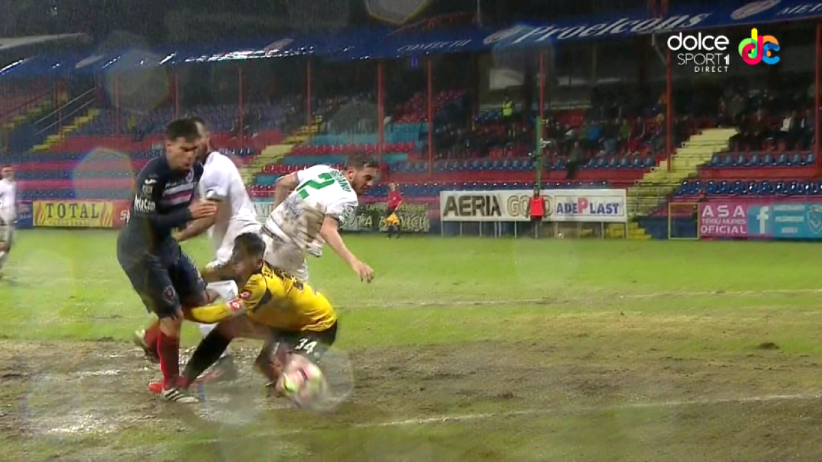 UPDATE // FOTO Accidentare teribilă la ASA - Concordia » Bărboianu a stat 30 de minute în ambulanță pentru că nu exista al doilea medic!