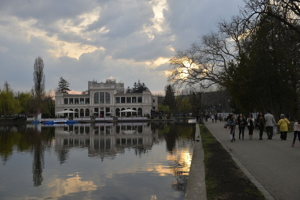 FOTO Petardele dinaintea furtunii » Clujul a intrat în atmosfera meciului cu Danemarca