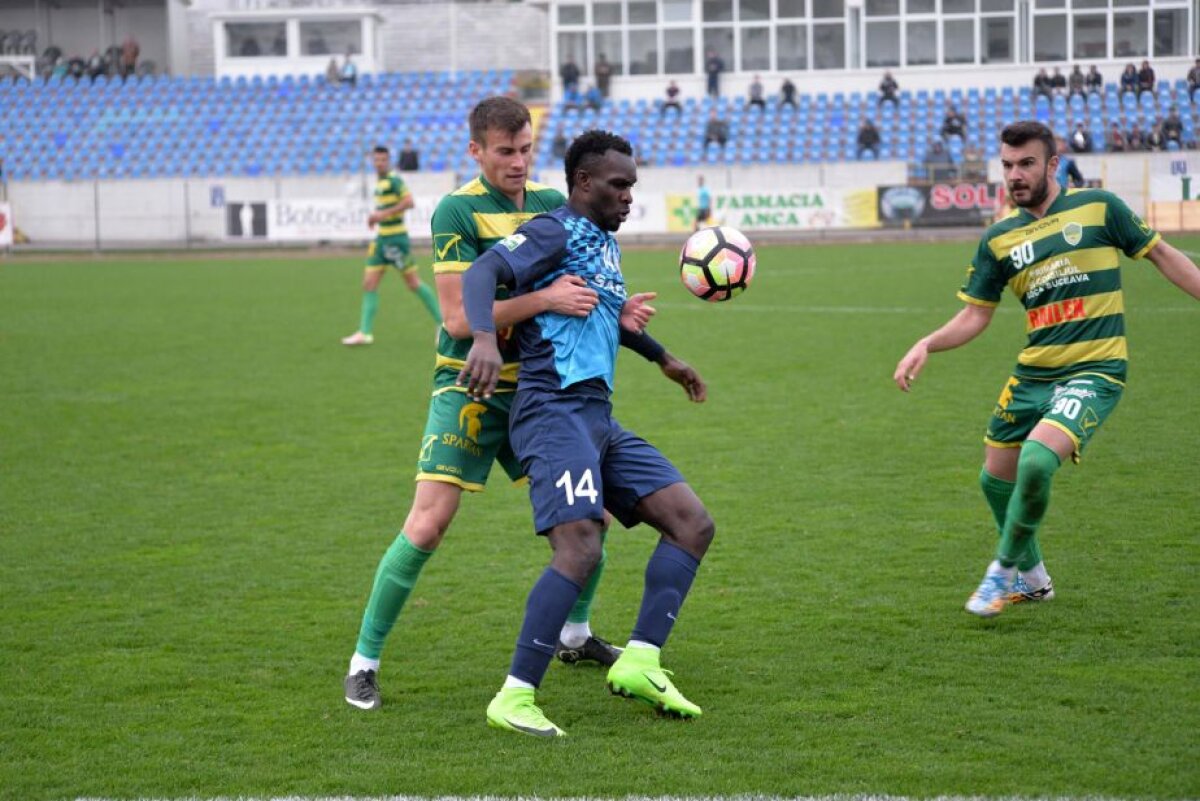 FOTO S-au calmat spiritele la Botoșani! Leo Grozavu s-a împăcat cu Golofca și l-a folosit titular într-un amical disputat azi