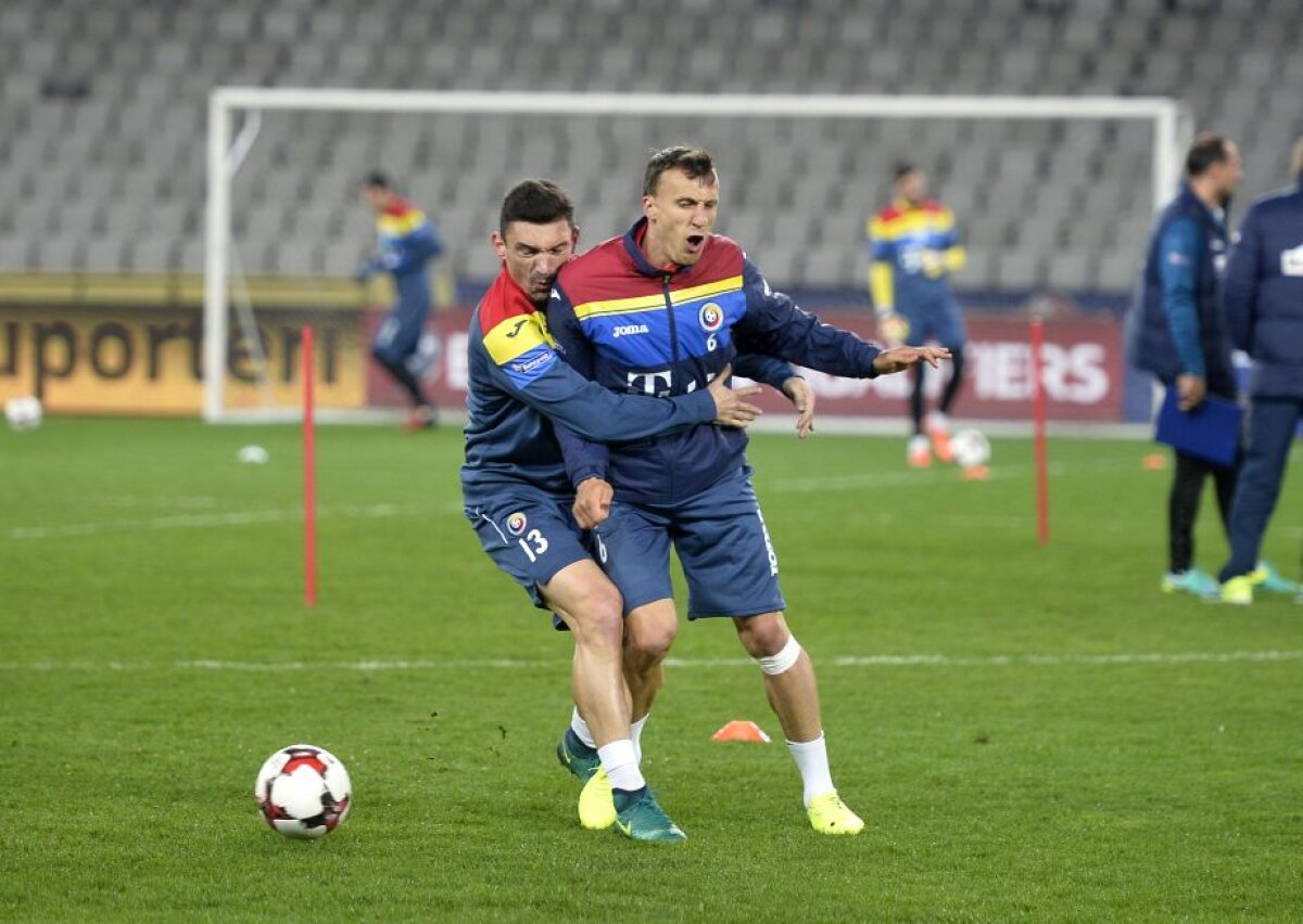 FOTO Sar scântei! "Tricolorii" nu s-au menajat deloc la antrenamentul oficial de azi