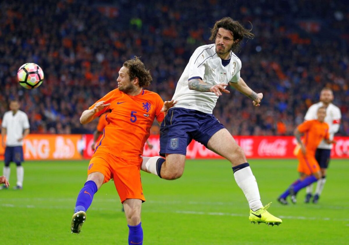 VIDEO + FOTO Amicale de lux între formaţiile europene » Olanda - Italia şi Franţa - Spania, cele mai spectaculoase confruntări