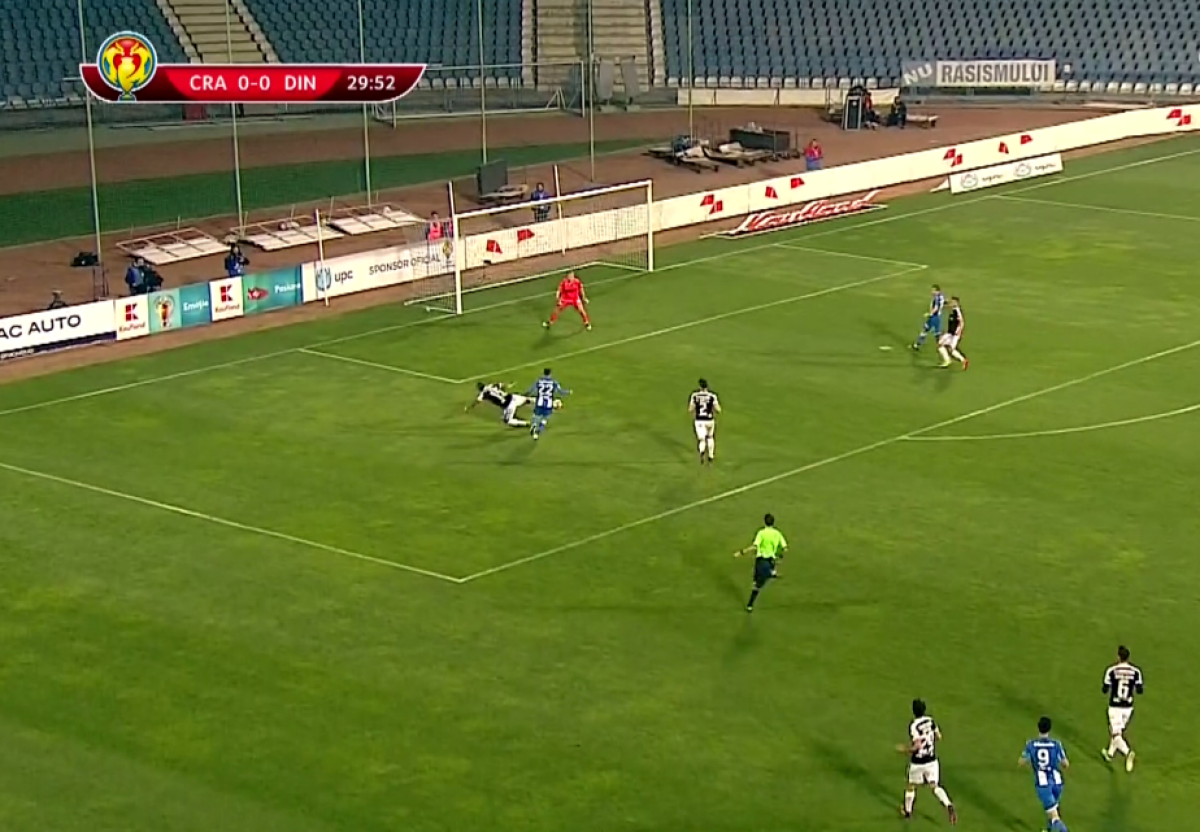 FOTO Ratare uriașă în CSU Craiova - Dinamo » Cerniauskas i-a "scos" pe "câini"