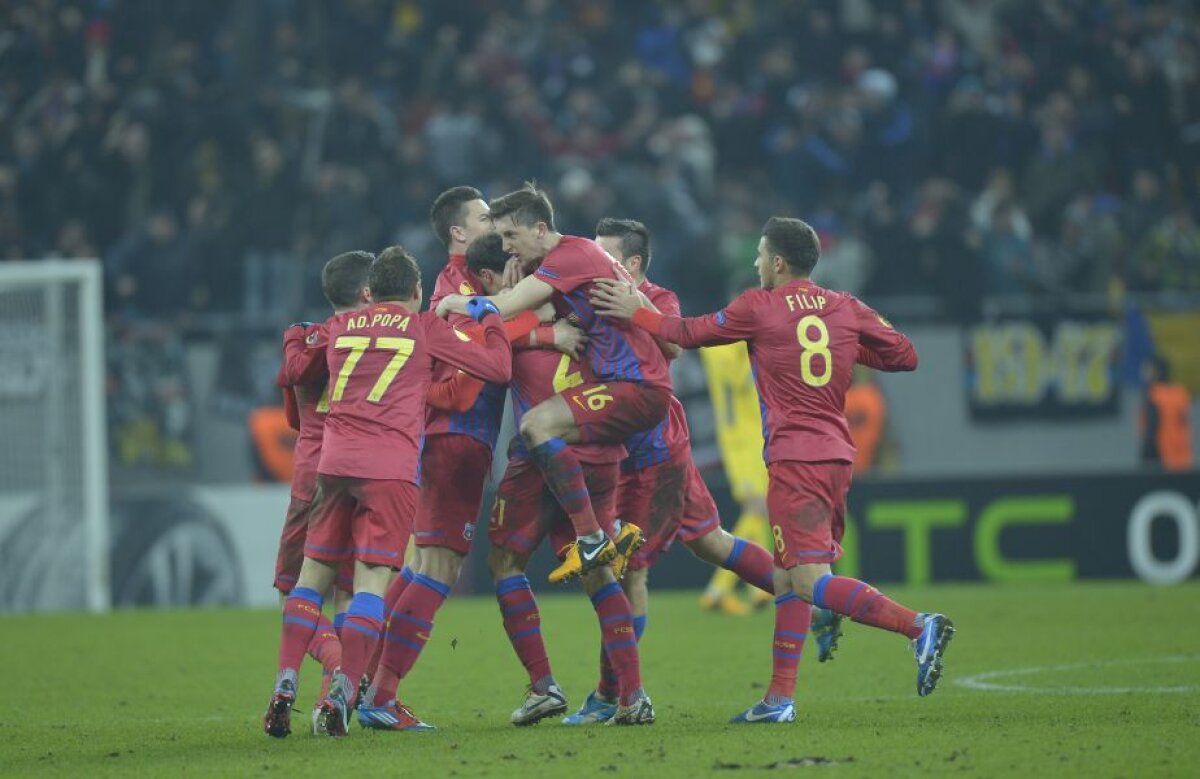 GALERIE FOTO EMOȚIONANTĂ Cu istoria în sertar » 10 momente EPICE din istoria recentă a Stelei de care Armata vrea să se dispenseze