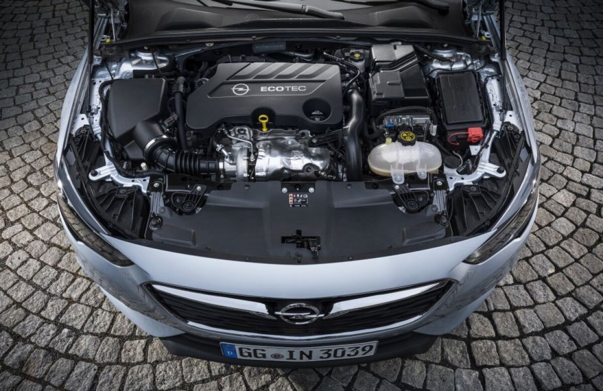 FOTO S-a lansat generația a doua de Opel Insignia » VIDEO Cum arată cele două versiuni ale sale Grand Sport (sedan) și Sports Tourer (break)