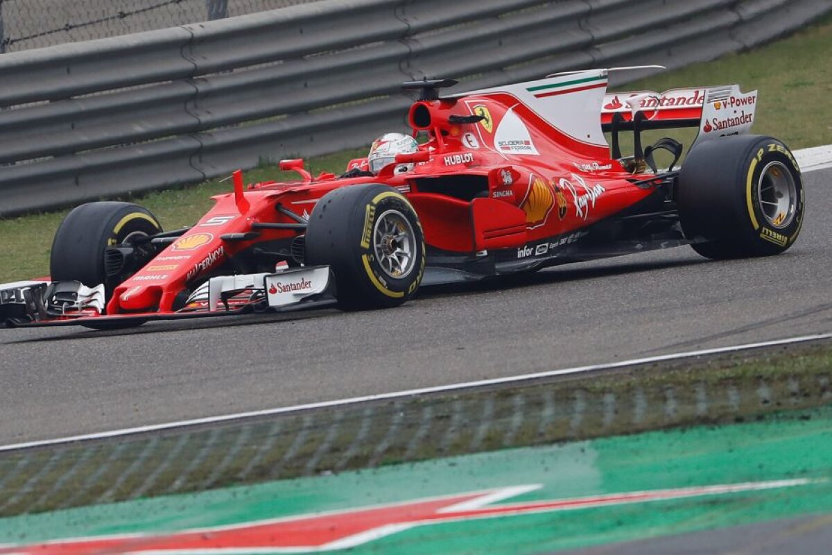 GALERIE FOTO Imagini din Marele Premiu al Chinei! Hamilton s-a impus în a doua cursă din CM de Formula 1! Probleme pentru Alonso