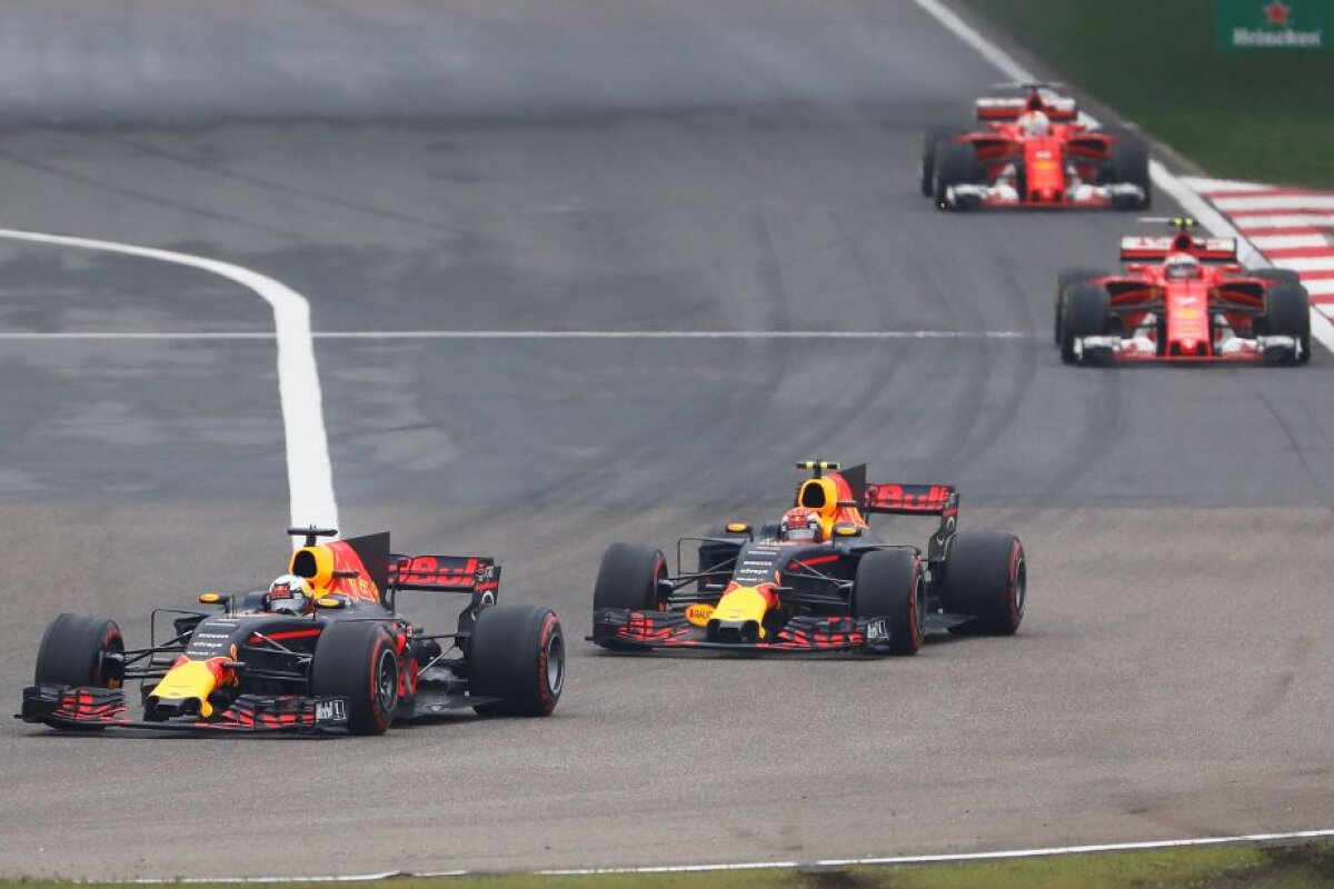 GALERIE FOTO Imagini din Marele Premiu al Chinei! Hamilton s-a impus în a doua cursă din CM de Formula 1! Probleme pentru Alonso