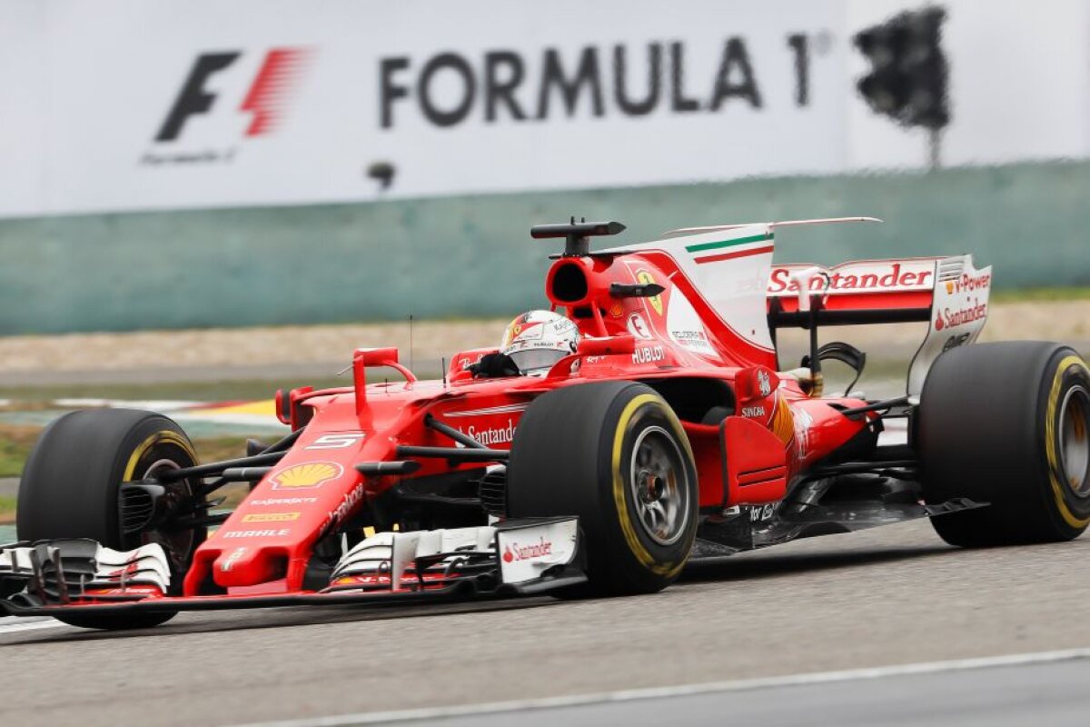 GALERIE FOTO Imagini din Marele Premiu al Chinei! Hamilton s-a impus în a doua cursă din CM de Formula 1! Probleme pentru Alonso