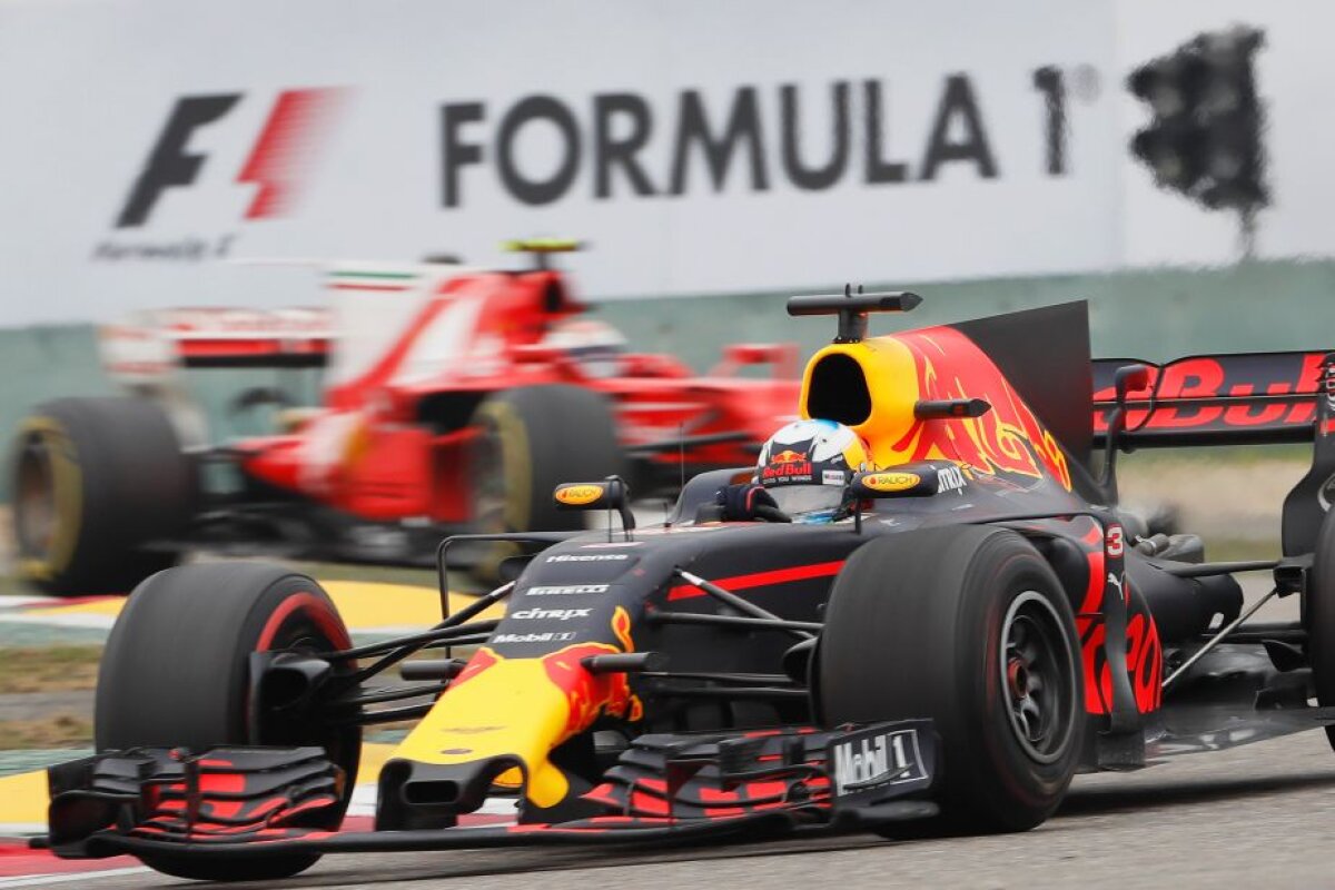 GALERIE FOTO Imagini din Marele Premiu al Chinei! Hamilton s-a impus în a doua cursă din CM de Formula 1! Probleme pentru Alonso