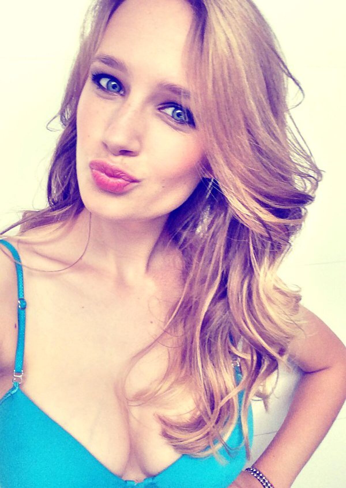 FOTO Umbra blondă a lui Delpo » Frumoasa Julia îl susține pe Del Potro să revină în top