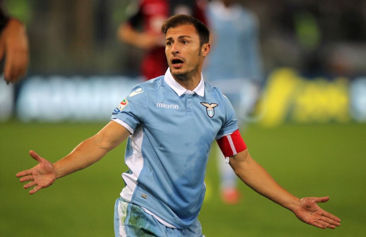 GALERIE FOTO + VIDEO Spectator la recital » Căpitan pentru Lazio la duelul cu Napoli, Ștefan Radu este făcut praf de presa italiană