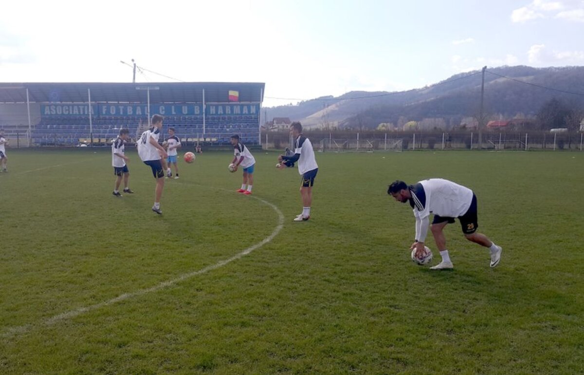 FOTO Buga, vedetă în Liga a 3-a » Se luptă pentru promovare și anunță ce planuri are