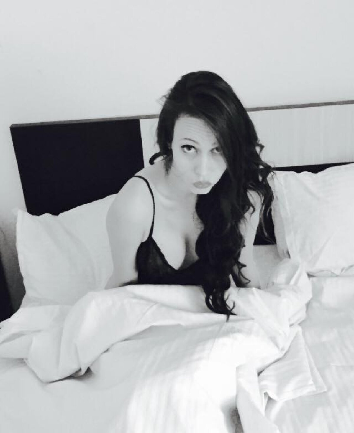 GALERIE FOTO Ea e femeia pentru care un stelist a divorțat de nevastă! A pozat în Playboy și este fostă Miss Banat