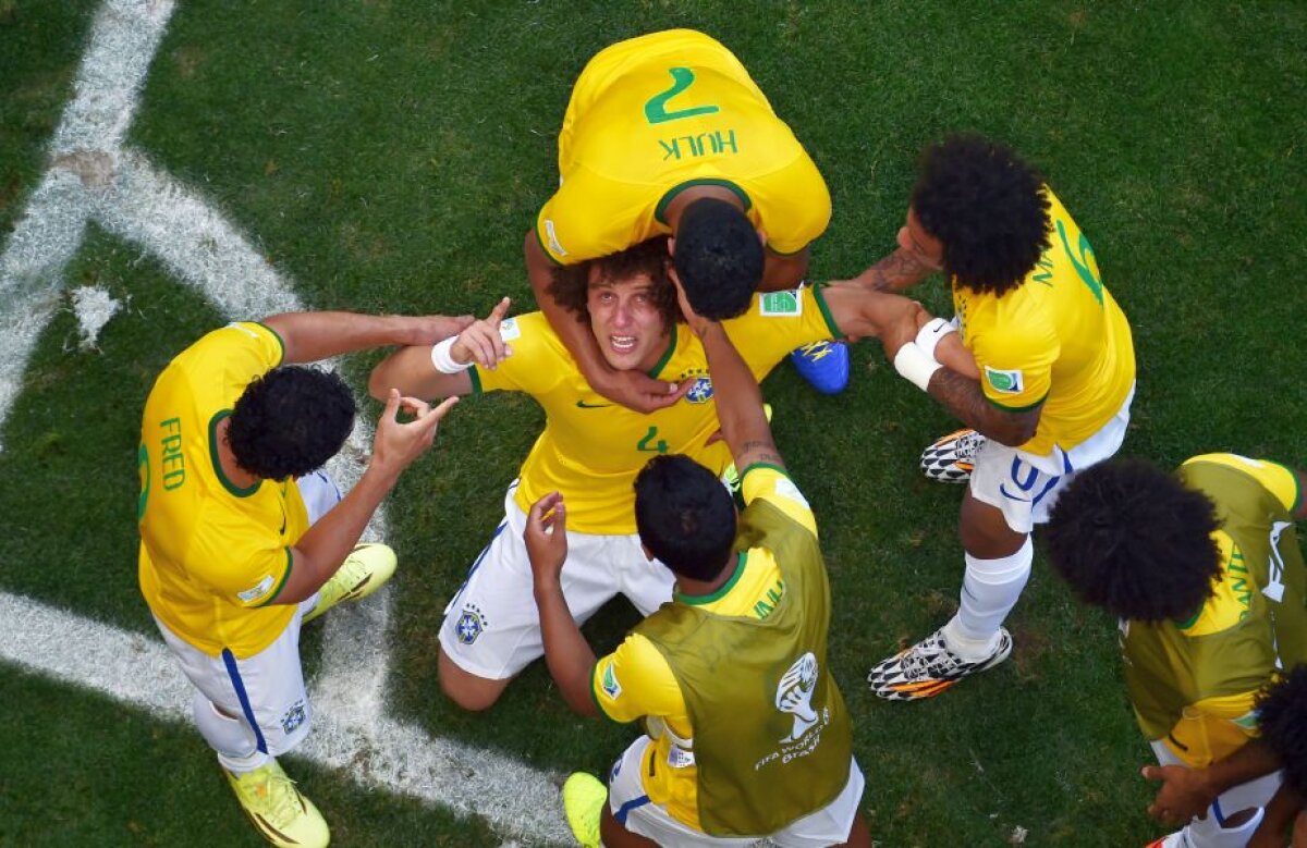 Un brazilian celebru a comis-o: s-a fotografiat cu o actriță porno japoneză și a mai făcut o gafă de proporții! Riscă să fie expulzat 