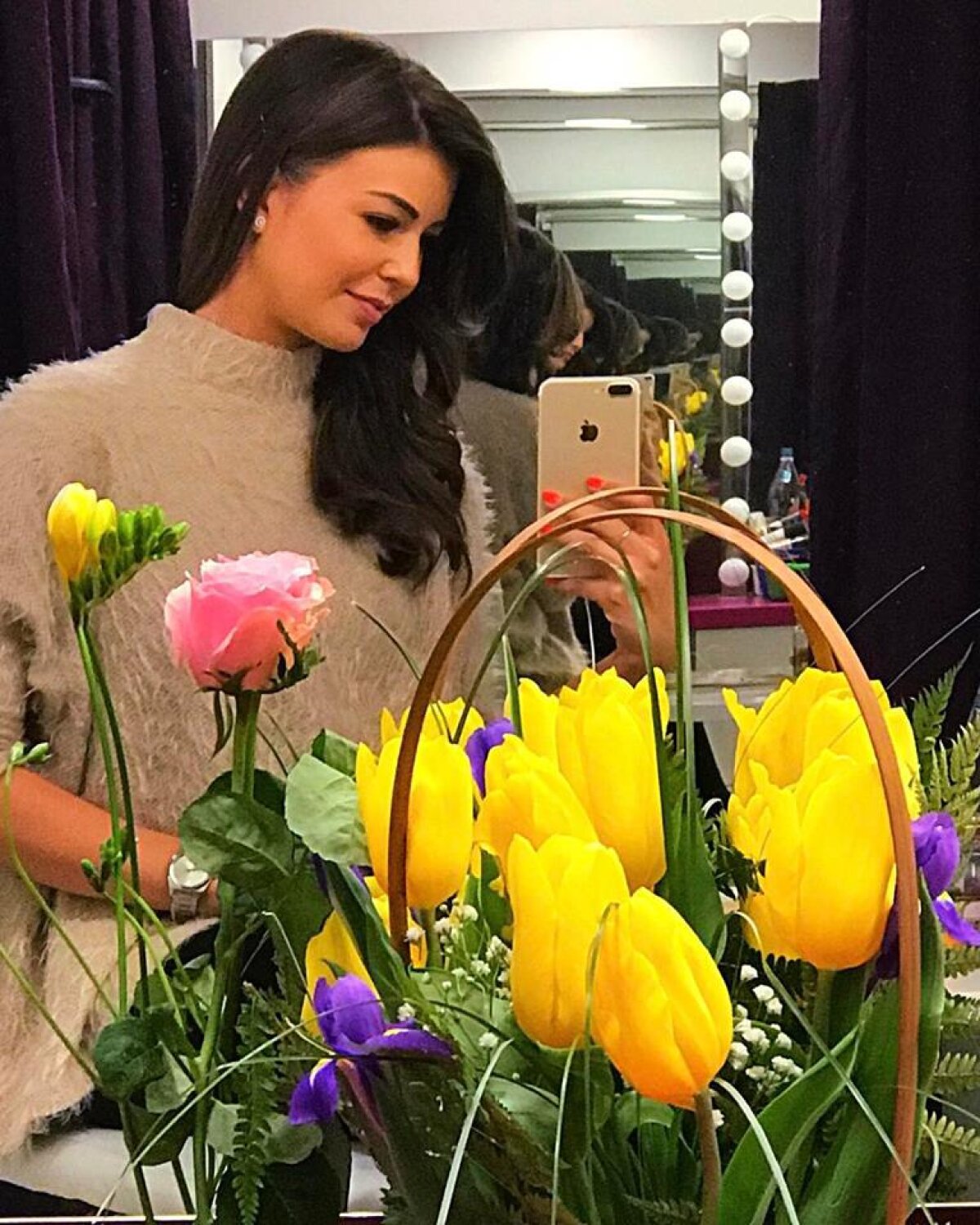 FOTO Diva de la pupitrul știrilor! A lăsat cariera de fotomodel pentru a lucra în sport