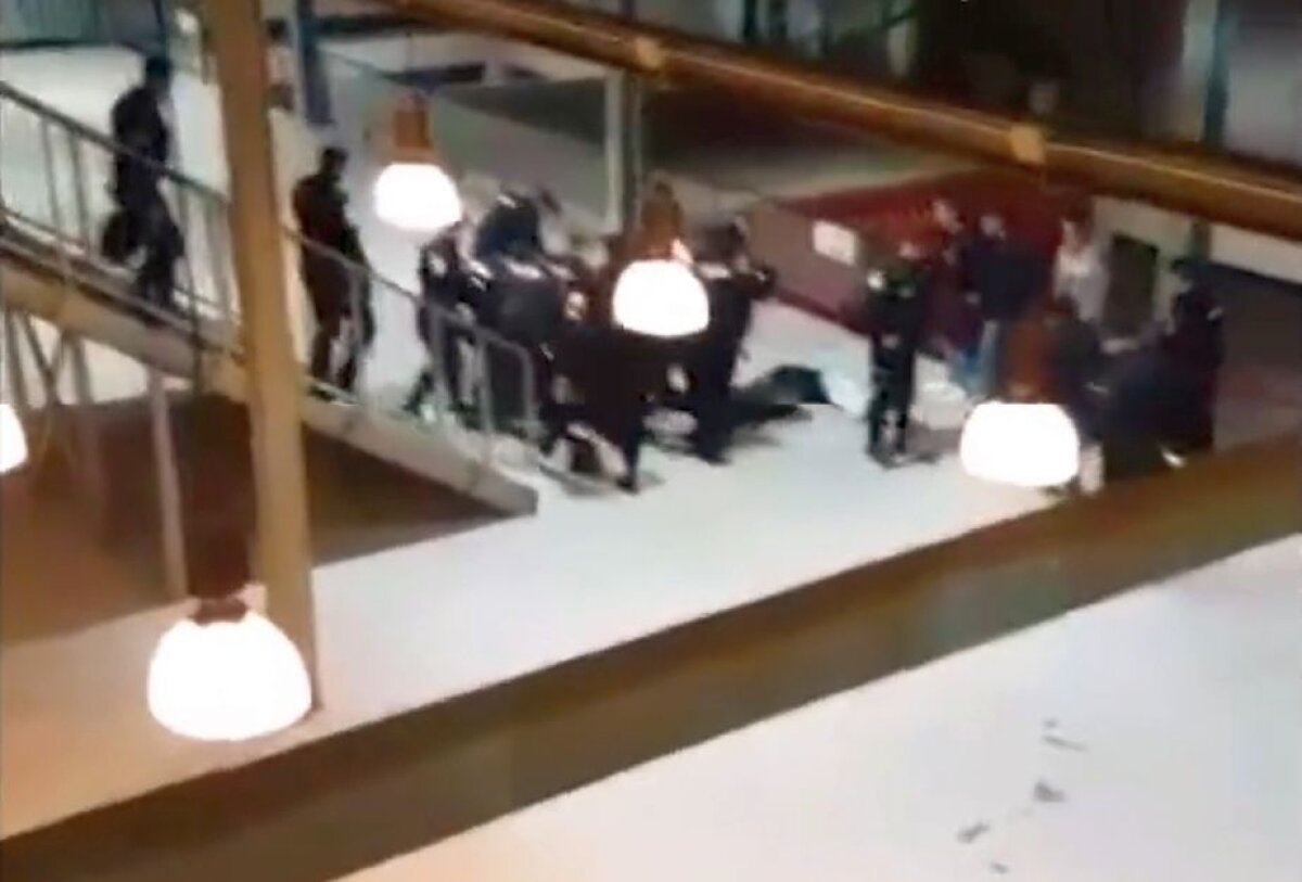 VIDEO + FOTO Scandal la CFR - FCSB: le-au furat steagul de pe gard! După codul ultras, gruparea ar trebui să se desființeze