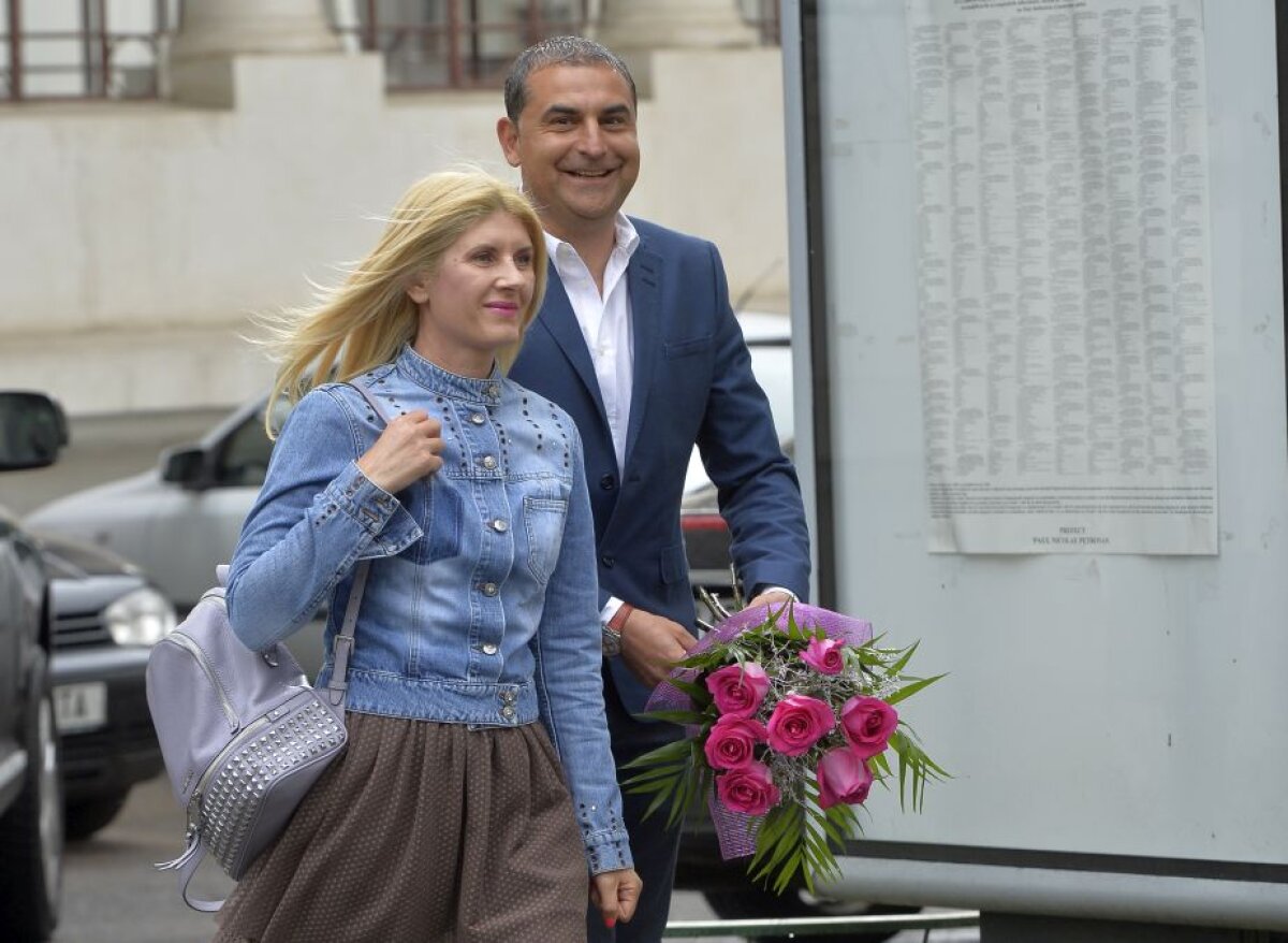 GALERIE FOTO Primele imagini de la cununia civilă a lui Steliano Filip » Cine vor fi nașii cuplului