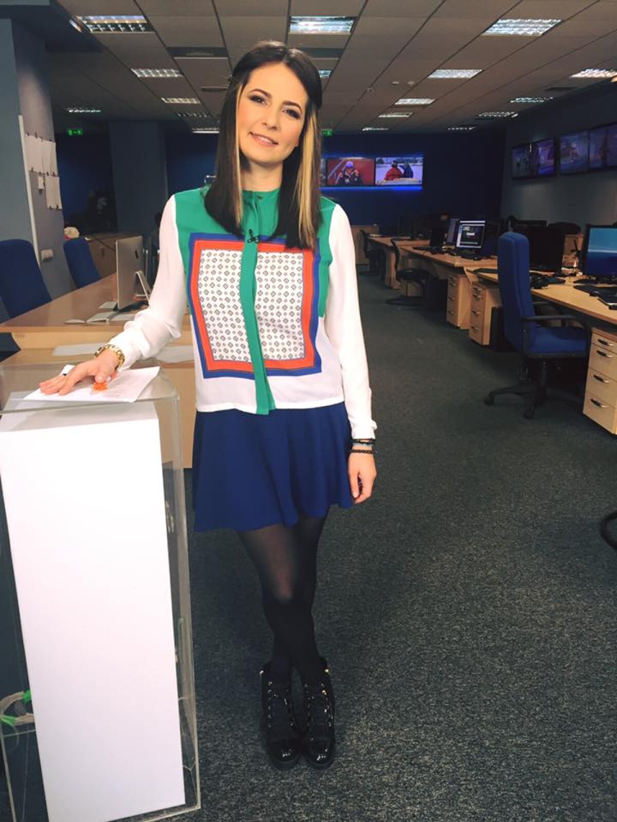 FOTO La Dolce Vita » Geanina Iacob urcă în topuri: e numărul 1 pe extra-fotbal!