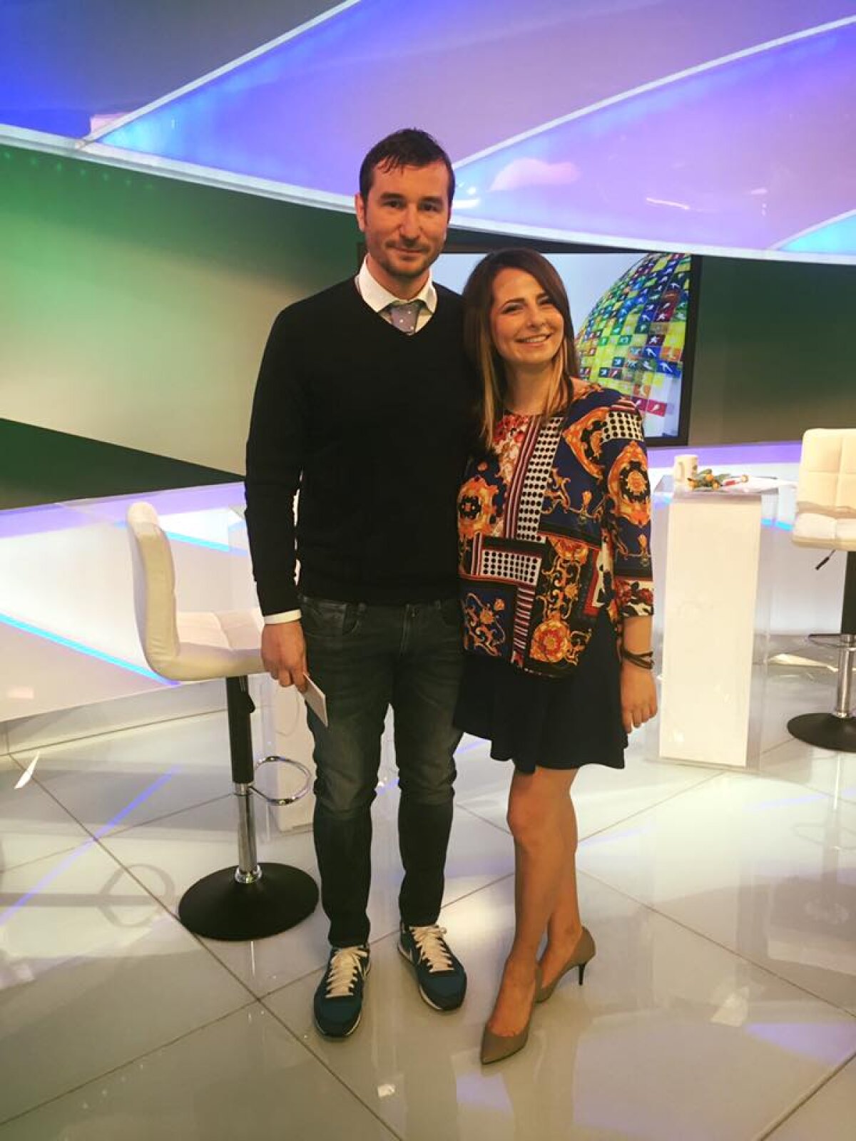 FOTO La Dolce Vita » Geanina Iacob urcă în topuri: e numărul 1 pe extra-fotbal!