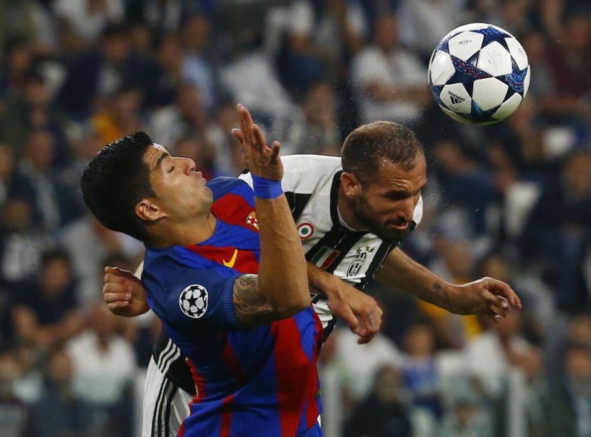 GALERIE FOTO Toate camerele au fost pe ei! Ce s-a întâmplat cu Suarez și Chiellini la finalul meciului dintre Barcelona și Juventus