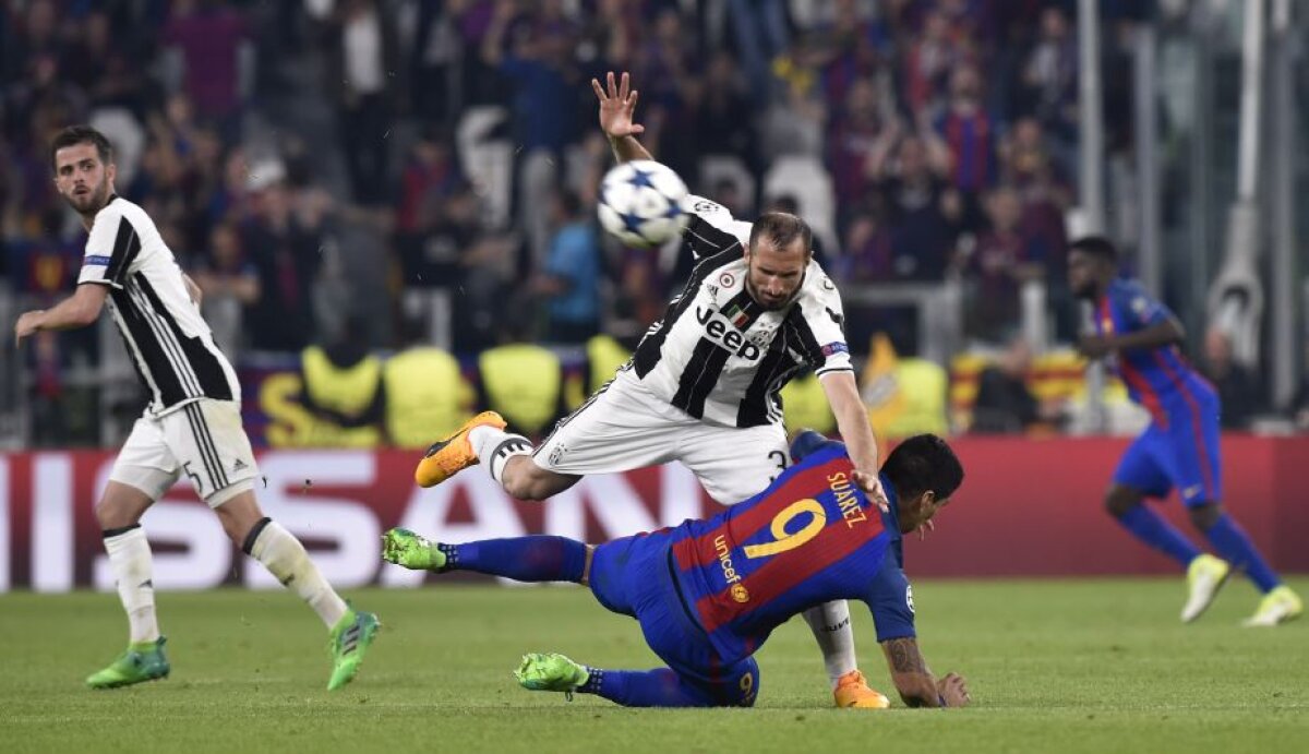 GALERIE FOTO Toate camerele au fost pe ei! Ce s-a întâmplat cu Suarez și Chiellini la finalul meciului dintre Barcelona și Juventus