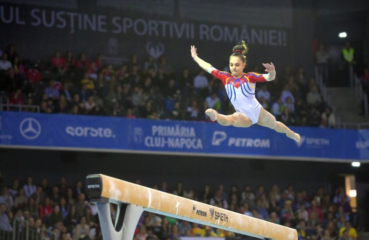 GALERIE FOTO Corespondență de la Cluj » Ioana Crișan și Olivia Cîmpian au concurat astăzi în finala de la individual compus