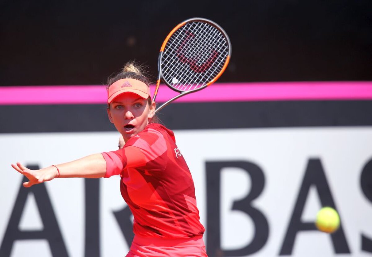 FOTO » FED Cup, România - Marea Britanie 1-1, după prima zi! Victorie pentru Halep, înfrângere pentru Cîrstea + Ilie Năstase, dat afară din arenă!
