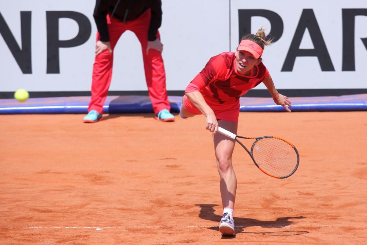 FOTO » FED Cup, România - Marea Britanie 1-1, după prima zi! Victorie pentru Halep, înfrângere pentru Cîrstea + Ilie Năstase, dat afară din arenă!