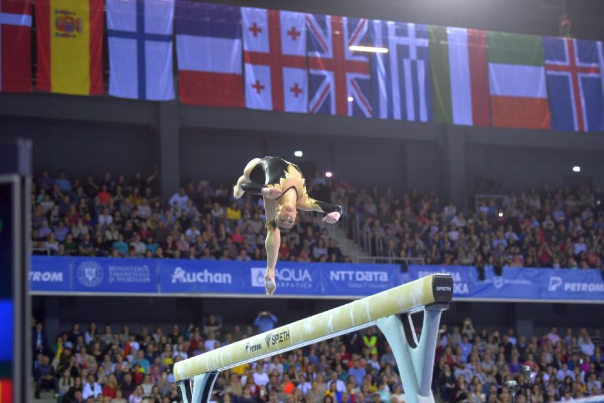 GALERIE FOTO Performanță ISTORICĂ pentru Cătălina Ponor! Aur la bârnă și record absolut în istoria acestui aparat » Bronz și pentru Larisa Iordache 