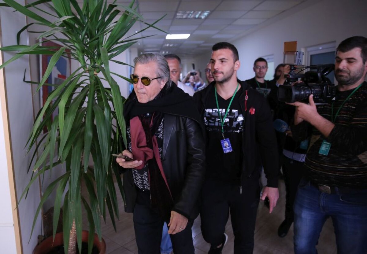 GALERIE FOTO Surpriză uriașă după meciul Irinei Begu de la FED Cup! Ilie Năstase a intrat în baza Tenis Club IDU » Ce i-a spus reporterului GSP
