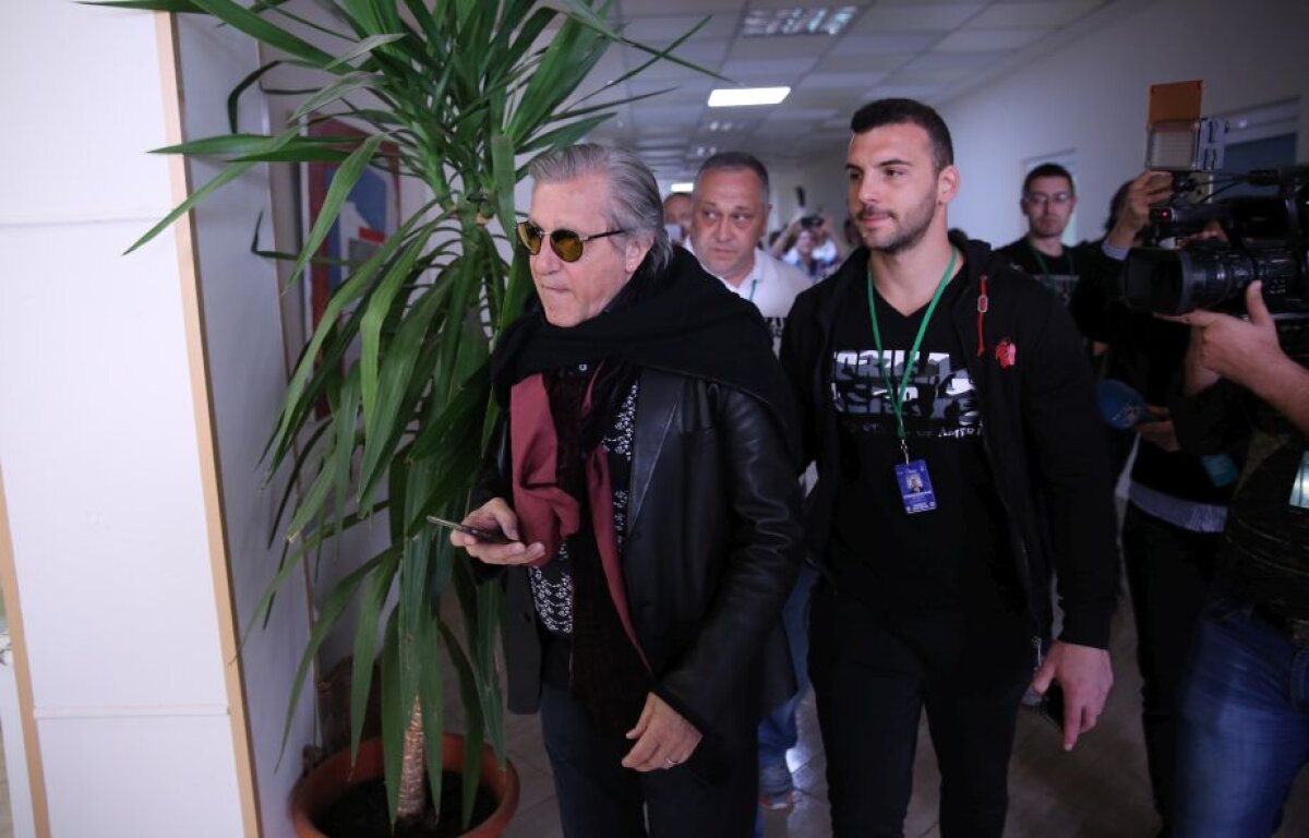 GALERIE FOTO Surpriză uriașă după meciul Irinei Begu de la FED Cup! Ilie Năstase a intrat în baza Tenis Club IDU » Ce i-a spus reporterului GSP