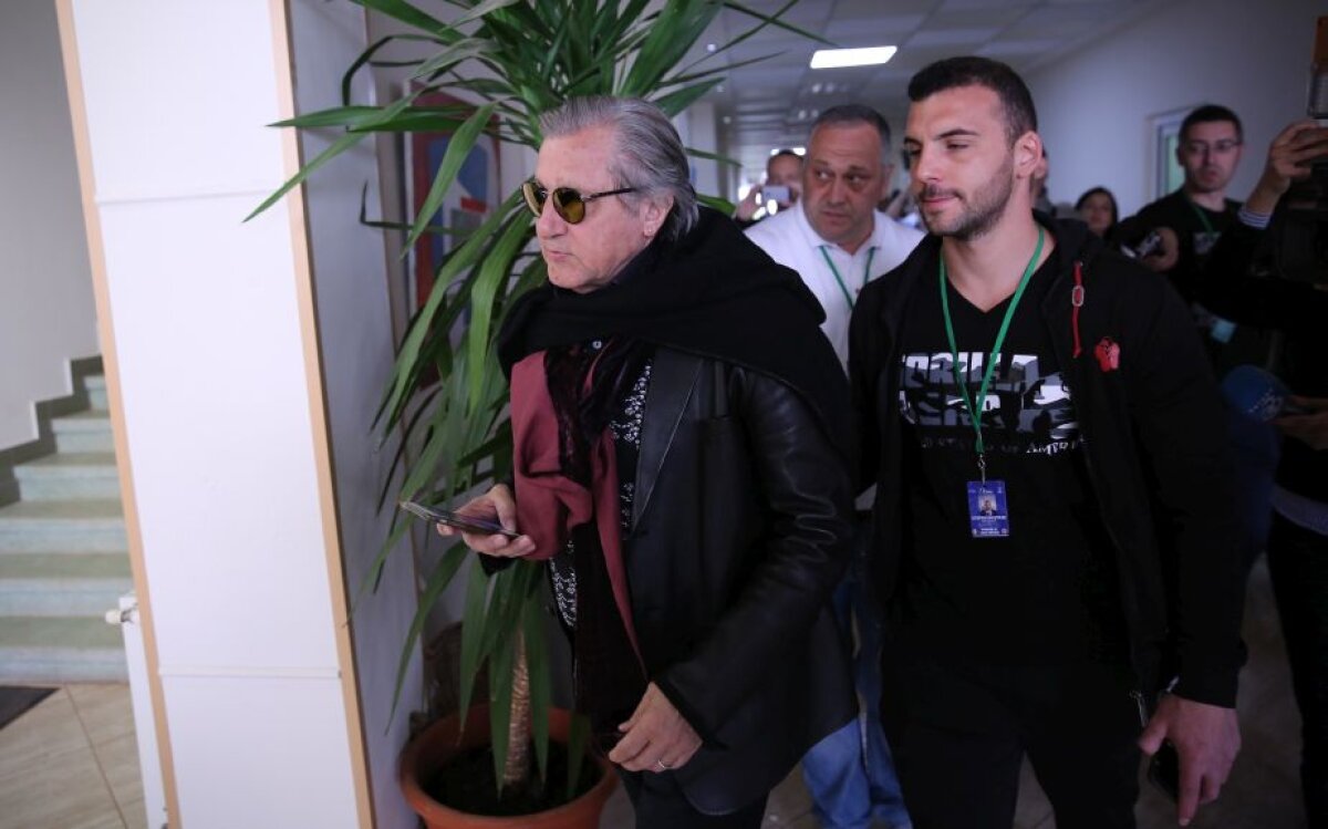 GALERIE FOTO Surpriză uriașă după meciul Irinei Begu de la FED Cup! Ilie Năstase a intrat în baza Tenis Club IDU » Ce i-a spus reporterului GSP