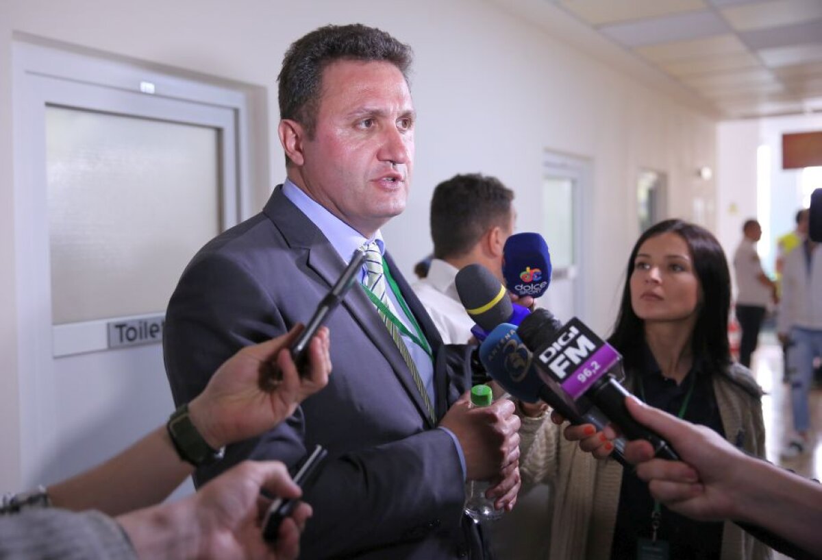 GALERIE FOTO Surpriză uriașă după meciul Irinei Begu de la FED Cup! Ilie Năstase a intrat în baza Tenis Club IDU » Ce i-a spus reporterului GSP