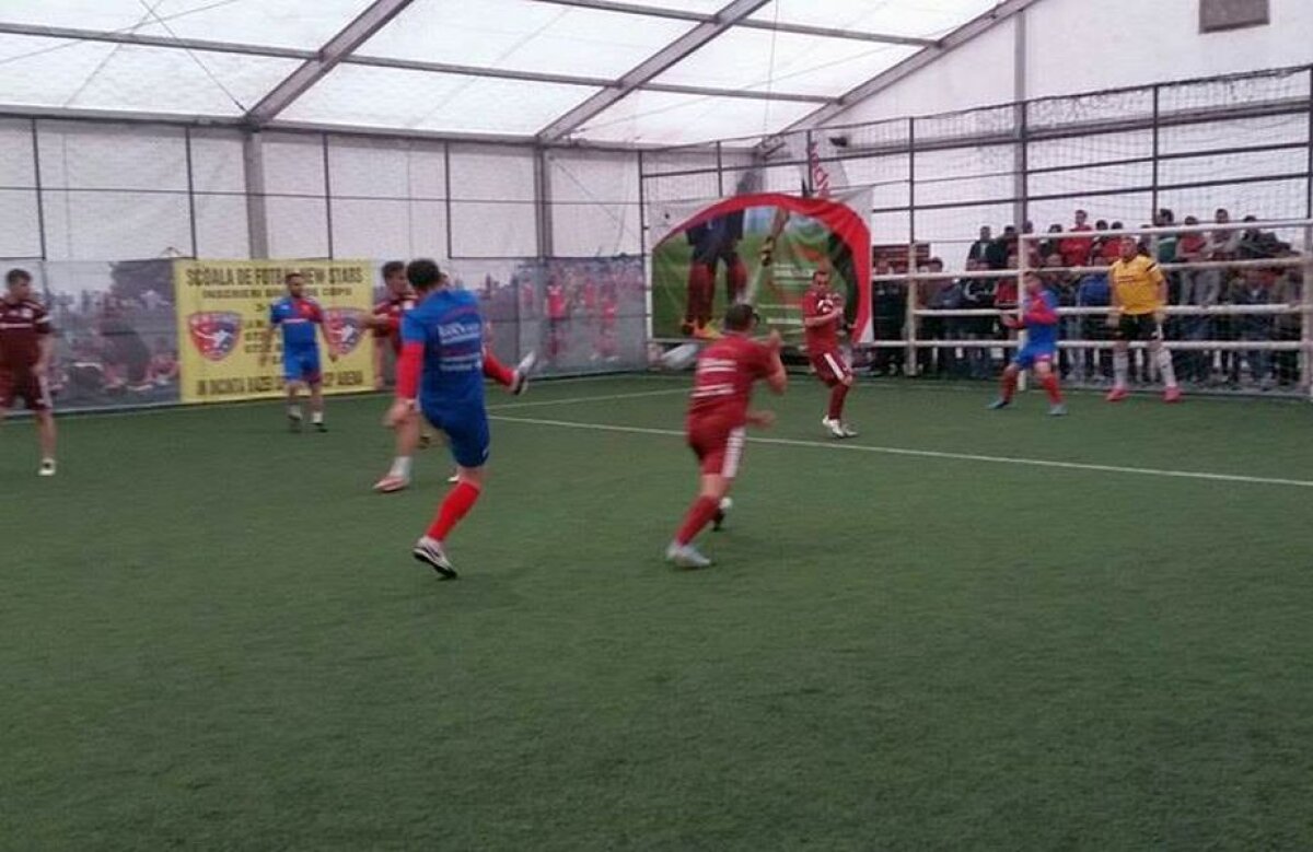 FOTO+VIDEO Spectacol ca în vremurile bune » Meci caritabil între echipele Rapid Old Boys și Steaua 2006