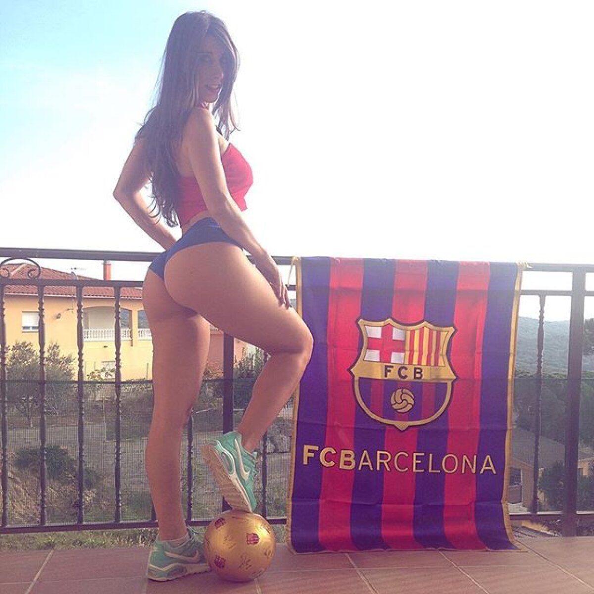 FOTO Vibrează pentru Barcelona! Cea mai focoasă fană a catalanilor a făcut spectacol după victoria cu Real