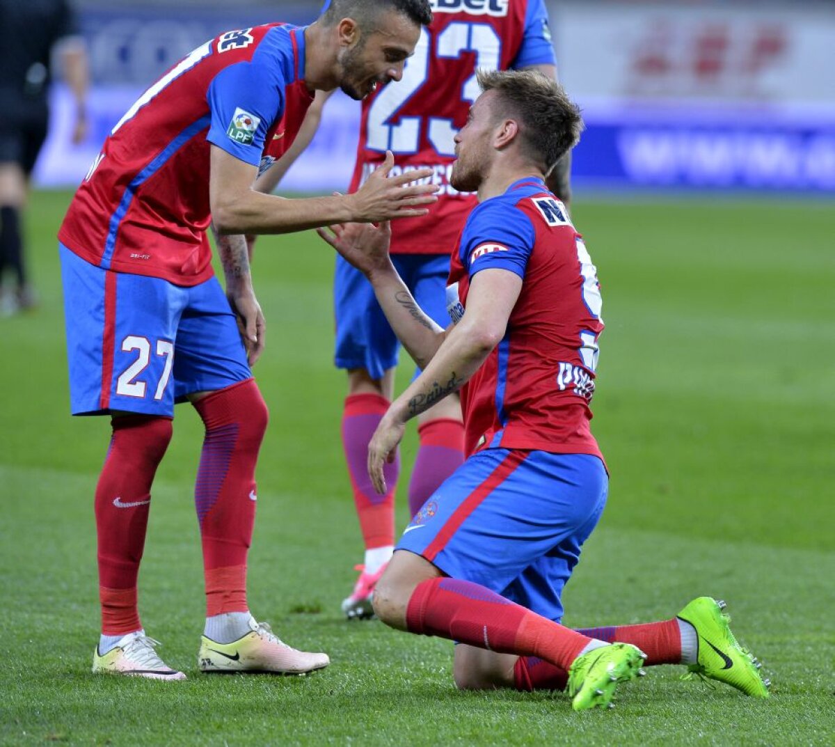 VIDEO+FOTO » Țucudean, înapoi la FCSB! Campionatul se joacă » FCSB și Viitorul au remizat, 1-1