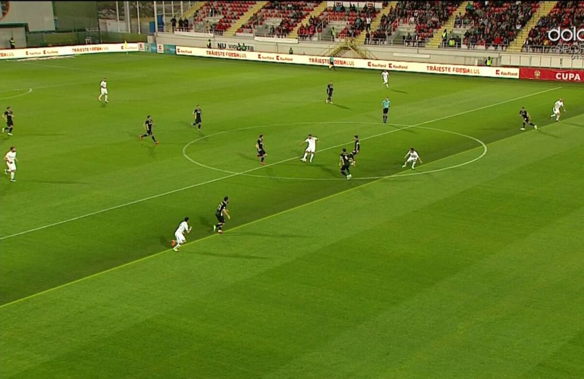 FOTO+VIDEO / UPDATE Zi neagră pentru brigada de arbitri de la Astra - ACS Poli » 3 penalty-uri neacordate, 2 dictate eronat, 1 gol din ofsaid!