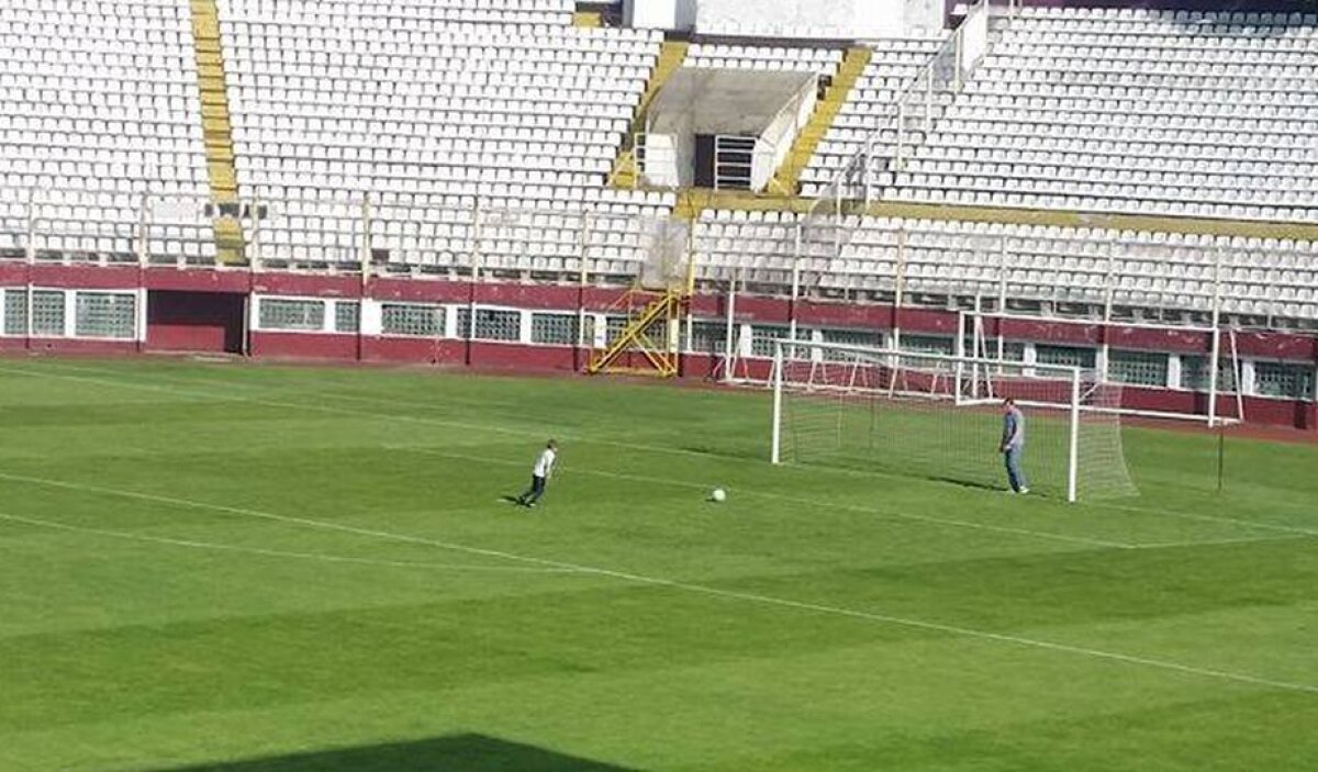 GALERIE FOTO + VIDEO Emoții pentru echipa care se consideră continuatoarea Rapidului » Riscă să rateze promovarea după o înfrângere umilitoare