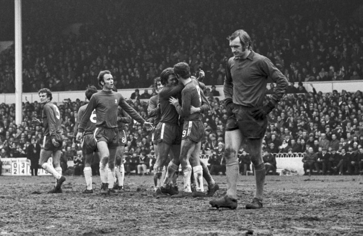 GALERIE FOTO Stadionul unei forțe din Premier League va fi demolat! Meciurile de acasă se vor juca pe Wembley