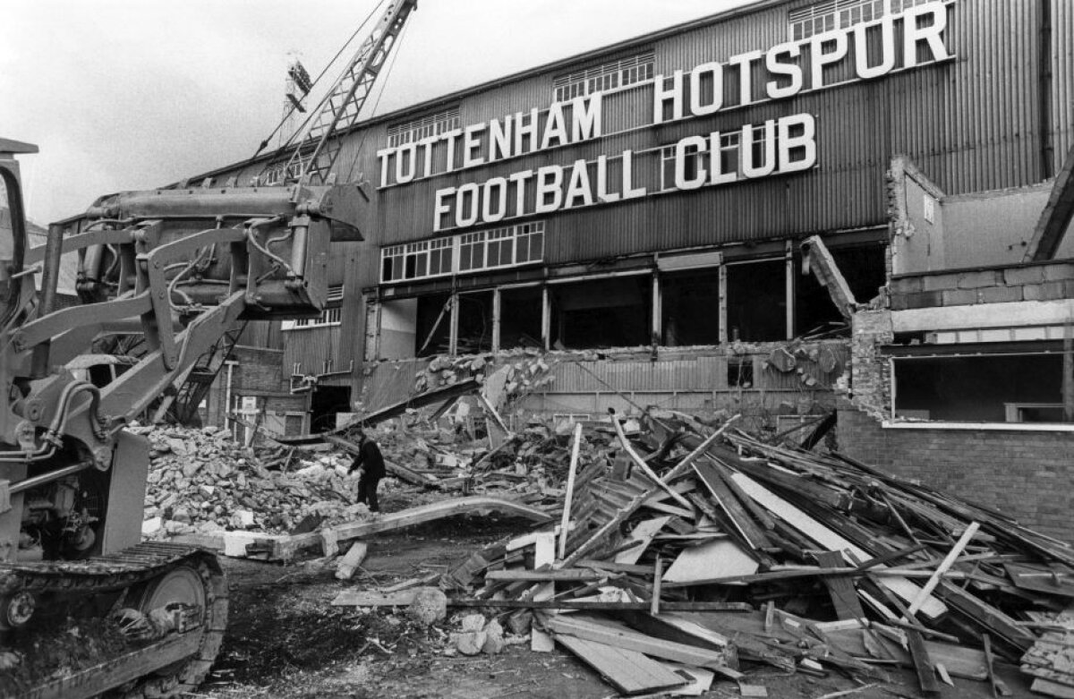 GALERIE FOTO Stadionul unei forțe din Premier League va fi demolat! Meciurile de acasă se vor juca pe Wembley