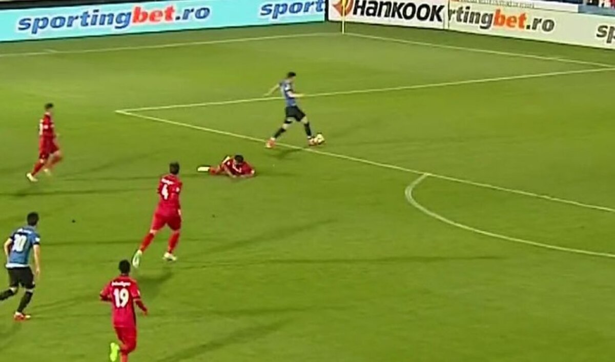 FOTO Două ratări MONUMENTALE pentru Viitorul! De nervi, Șumudică și-a scos un fotbalist în minutul 23