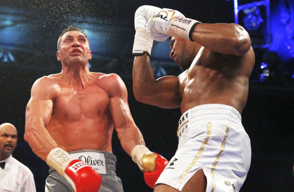 VIDEO + FOTO Lovitura devastatoare care l-a terminat pe Kliciko » Cum se vede în slow-motion upercutul lui Joshua