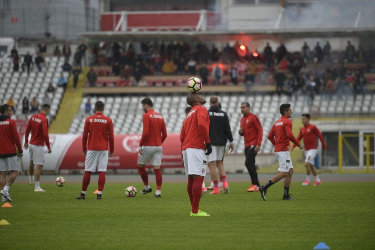 VIDEO + FOTO Fanii dinamovişti au făcut spectacol înaintea partidei cu FCSB » L-au convins pe Contra: "Sunt aproape de a rămâne" 