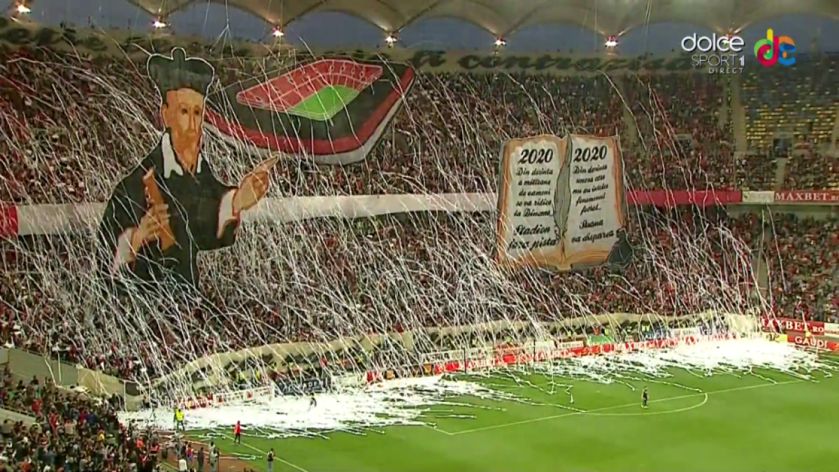 VIDEO+FOTO Rivalitate în peluze la Derby de România! Ambele galerii au impresionat: Dinamo, coregrafie 3D, FCSB, ironii la adresa rivalilor