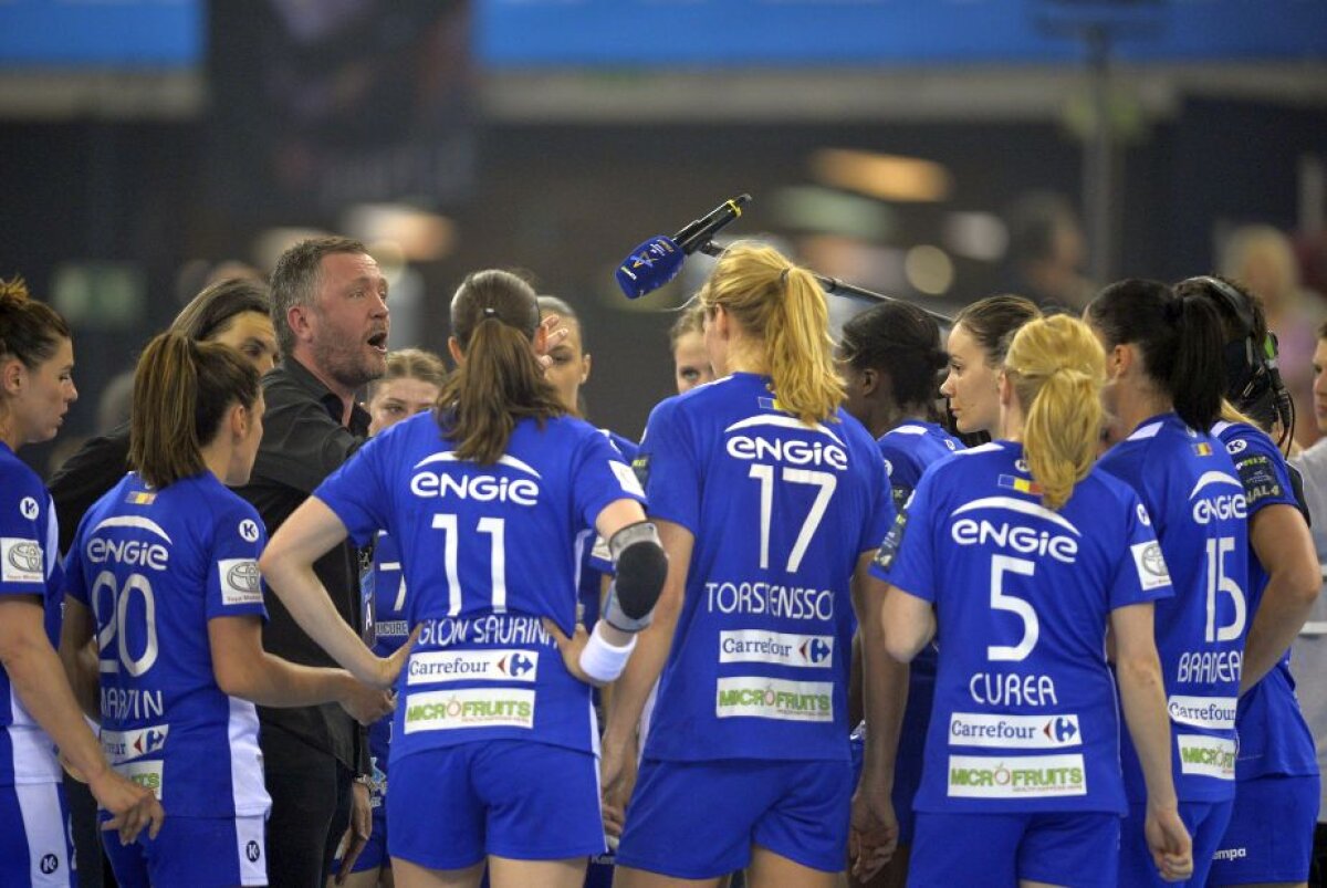 GALERIE FOTO Rătăcite pe teren » CSM pierde în semifinalele Ligii, cu Vardar, într-un meci în care nu a avut nicio șansă! Când e finala mică, împotriva lui Buducnost