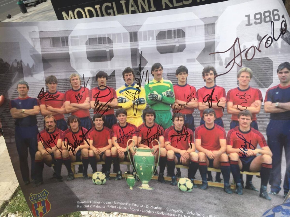 VIDEO + FOTO Jucătorii Stelei '86 s-au întâlnit pentru a sărbători 31 de ani de la câștigarea CCE: "Hai, Steaua! Putem spune «Steaua», că e a noastră"